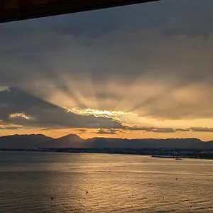 Bahia Sobre El Mar Salou