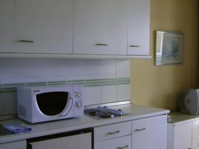 Apartamentos Mediterraneo Nerja 0*,  Spanien