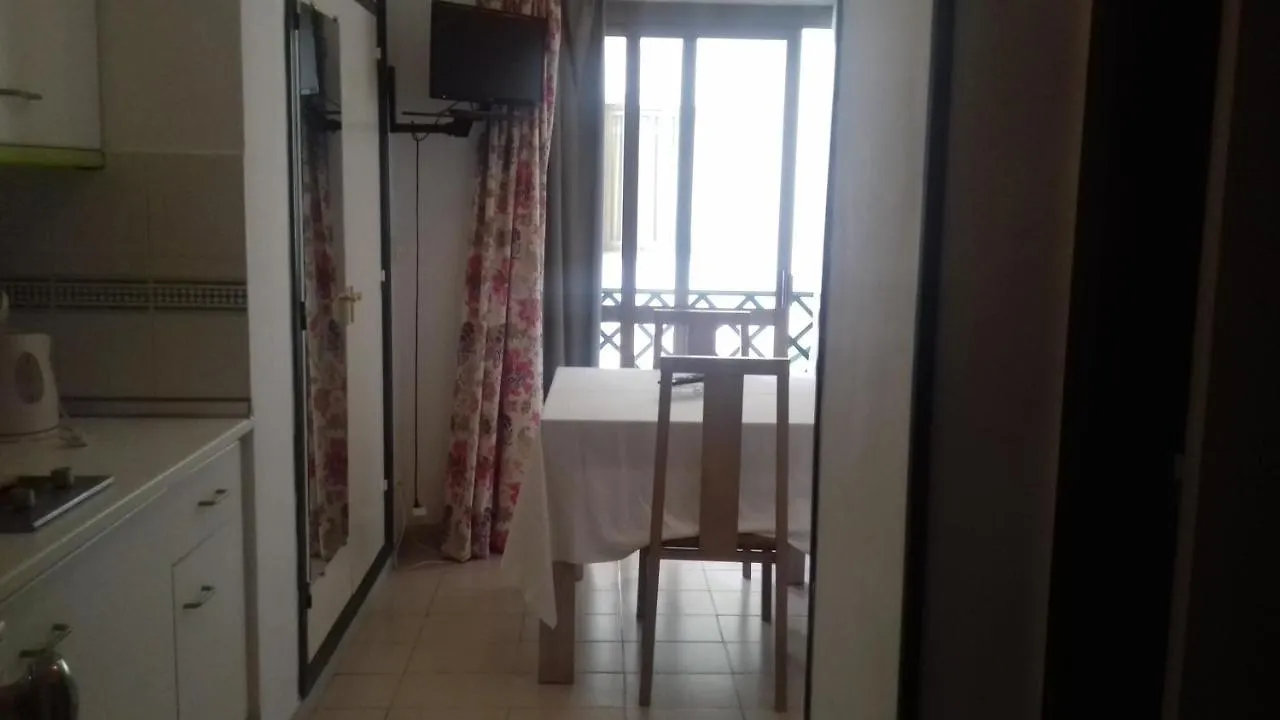 Lejlighed Apartamentos Mediterraneo Nerja